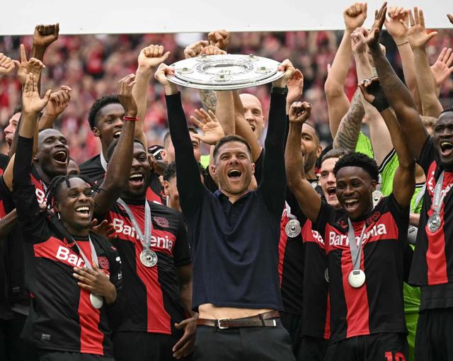 包含沃尔夫斯堡队员展现出色表现，希望延续胜利的词条