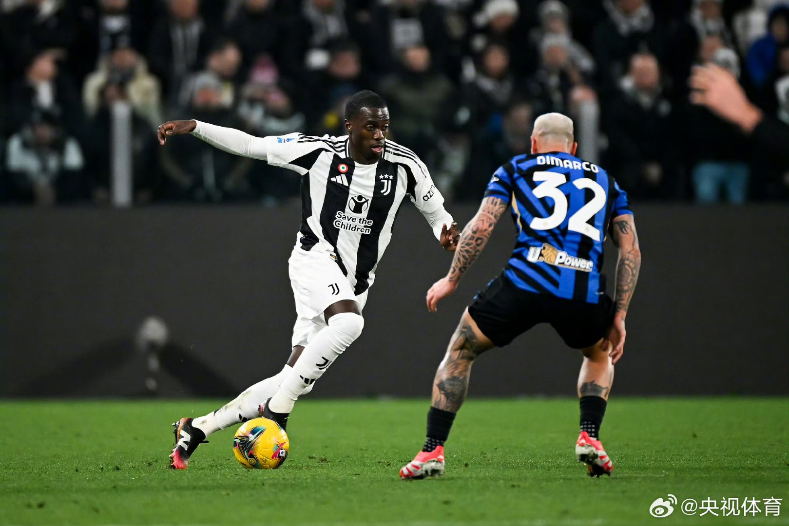 关于尤文图斯客场取胜，提升排名的信息