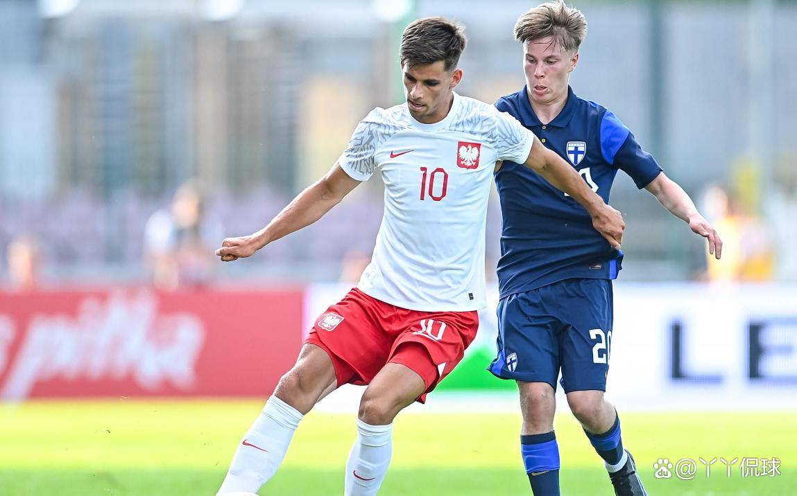 波兰队大胜，逆风挽回胜利势头