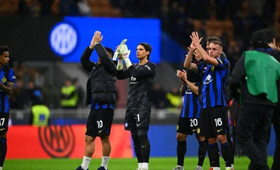 黑暗马专家详解那不勒斯出局原因