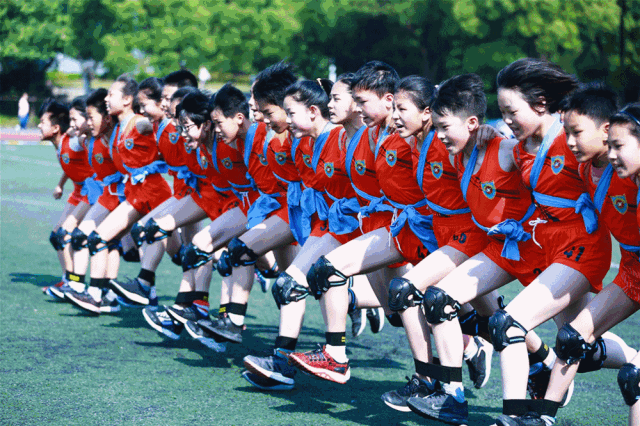 PG中国官网-包含默契合作渐生，球队团结奋斗拼搏的词条