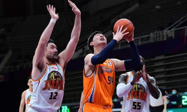 PG中国官网-关于非洲球员在各大联赛中表现超群，抢尽风头的信息