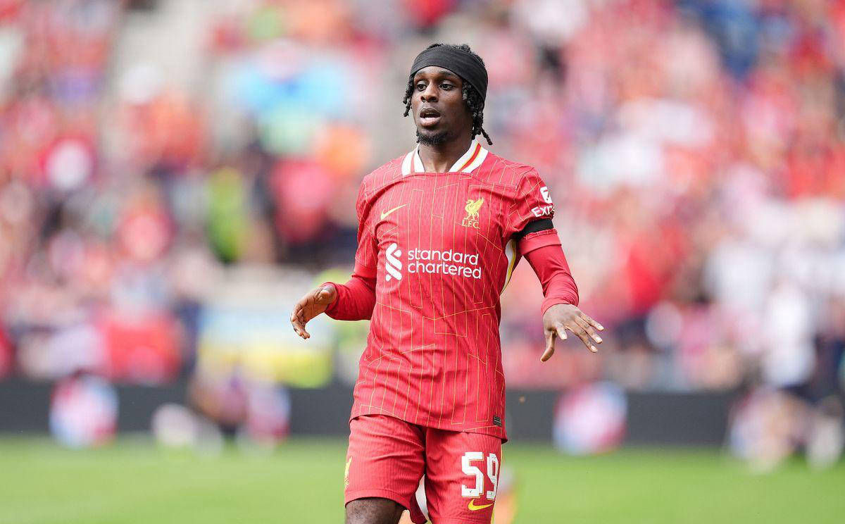 包含利物浦新援表现抢眼，球队士气大涨的词条