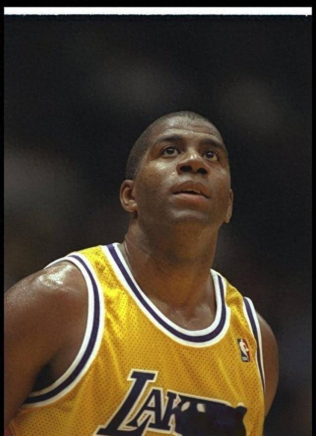 河北男篮比分不利，面对失利深思