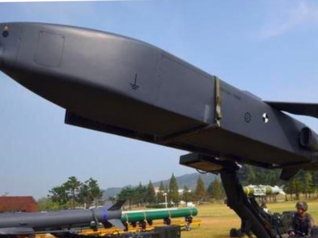 关于世界纪录再次被刷新！选手飞驰奔向胜利的信息