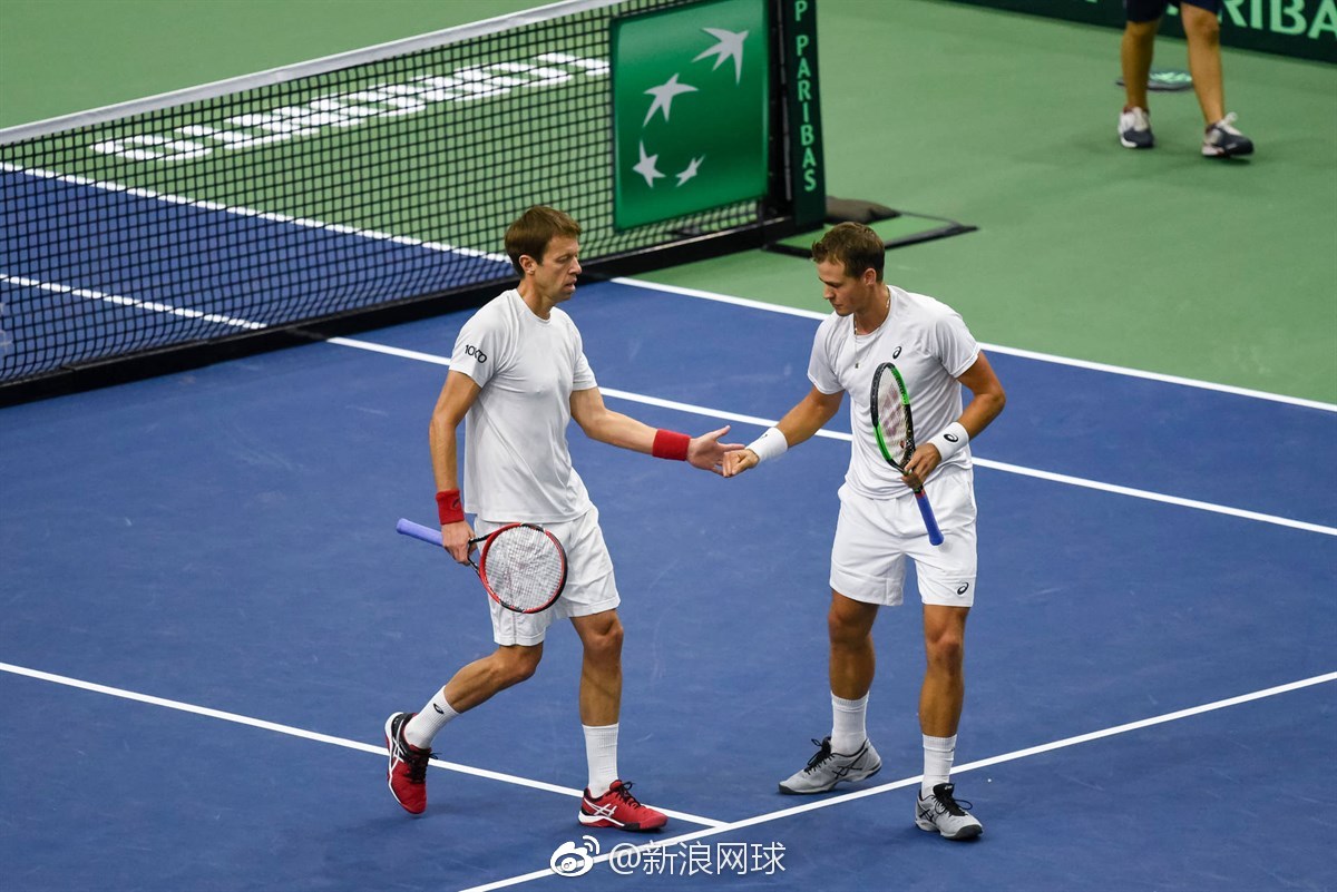 PG电子官网入口-联合杯险胜戴维斯杯，穆雷高光表现