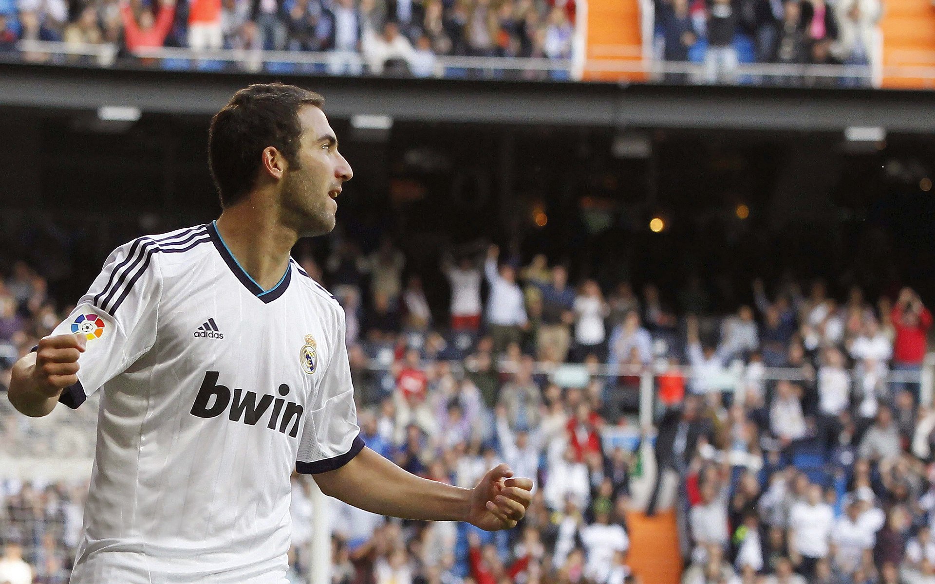 双线焦点,西甲国家德比白热化,国际米兰突尼斯鏖战纪实