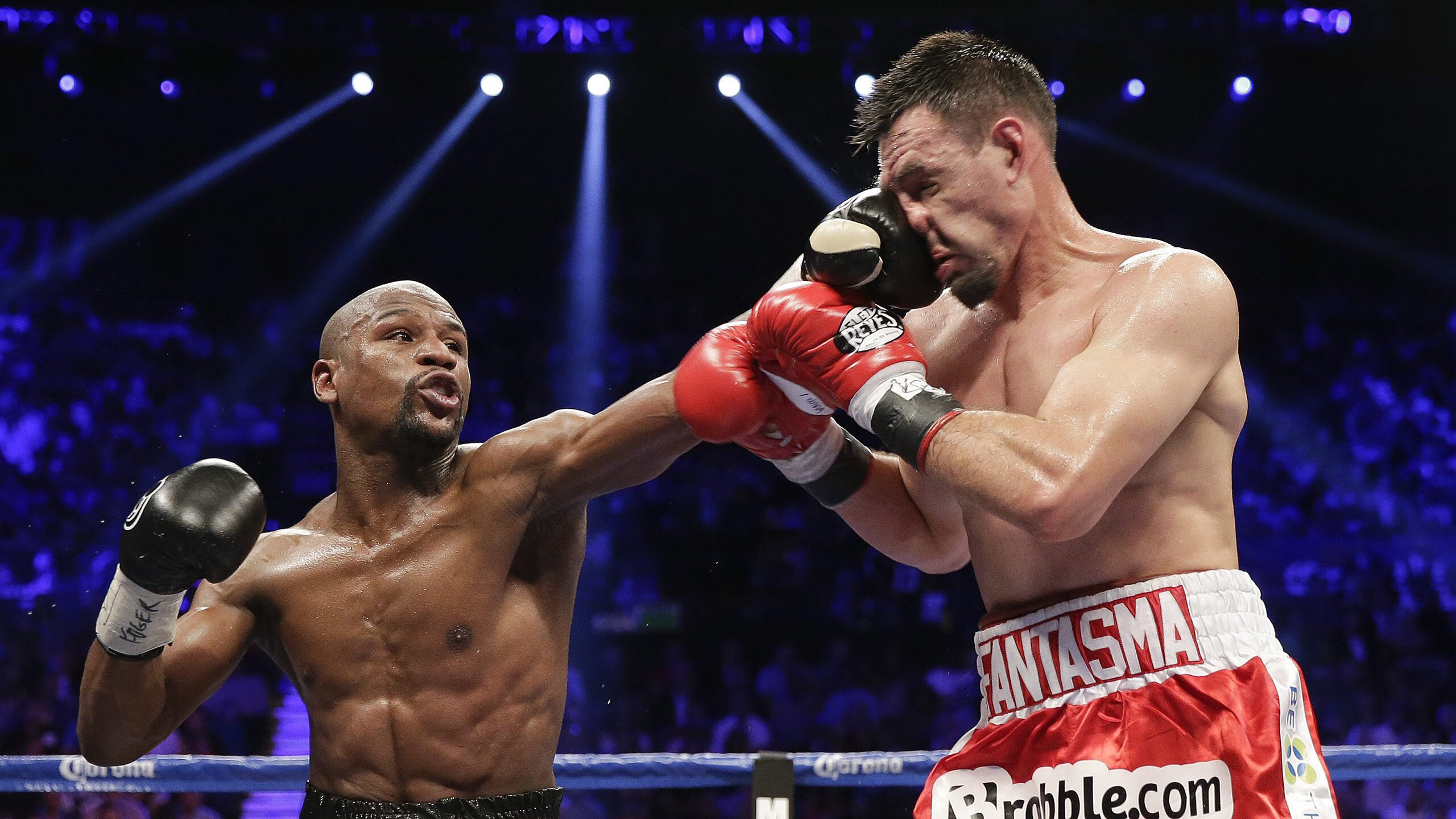 基于这个核心矛盾,我为你构思了几个不同角度的标题,每个都指向一个独特的故事内核